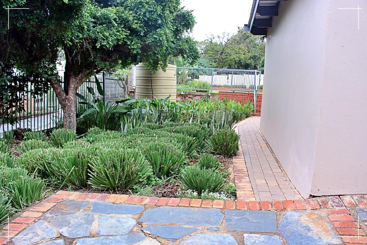 ホテル The Global Link Hub Pretoria-Noord エクステリア 写真